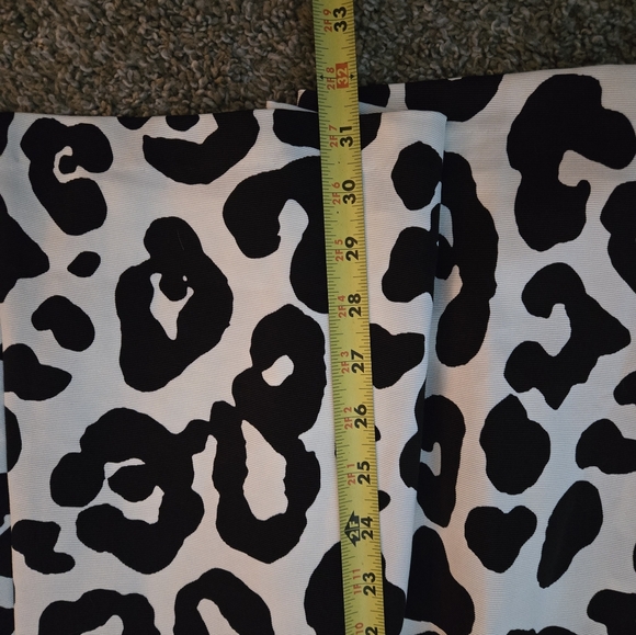 Talbots Black and White Leopard Print Midi Skirt - Picture 6 of 7